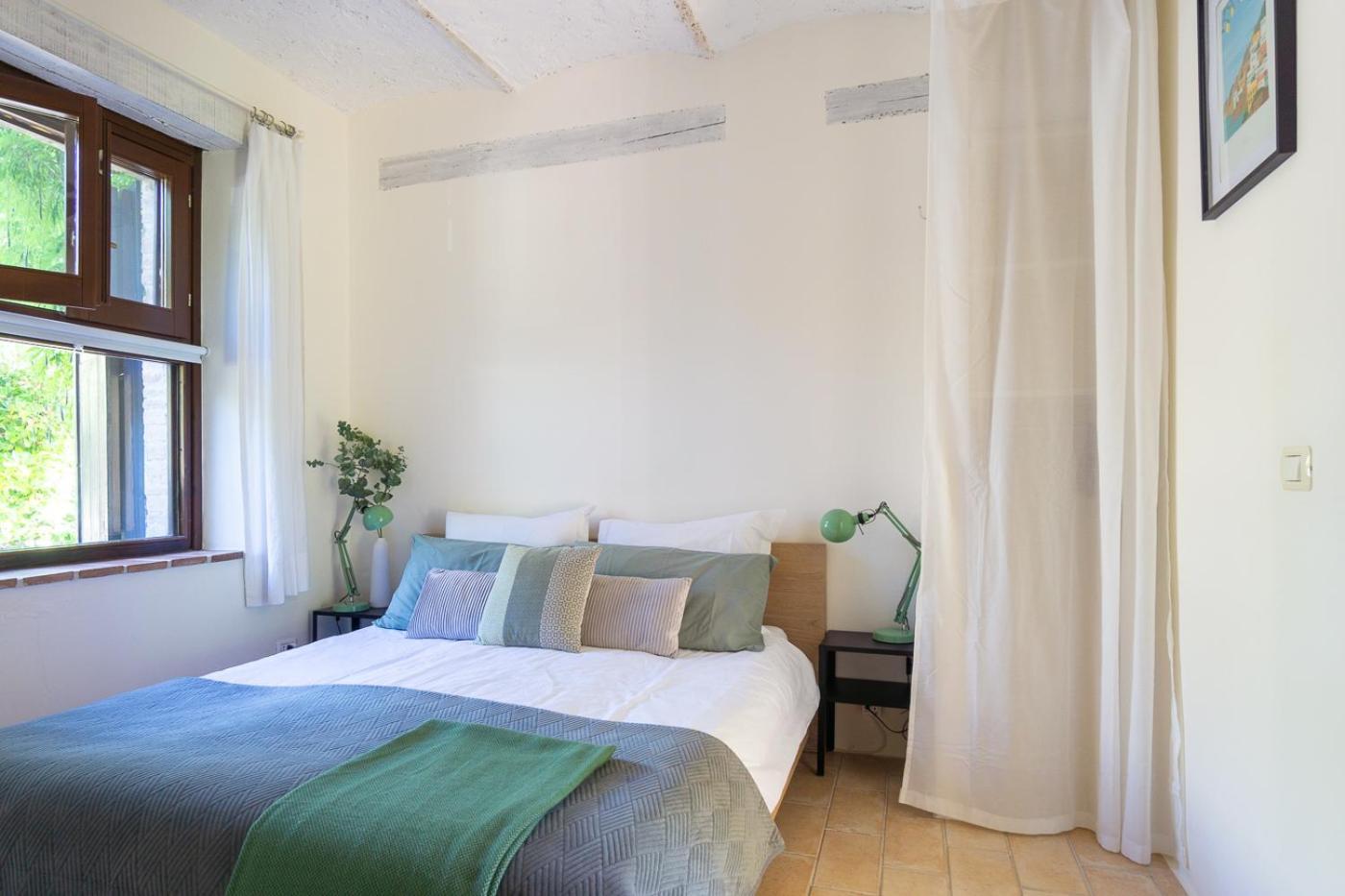 Rosa Nel Pozzo Apartments And B&B San Pietro  Экстерьер фото