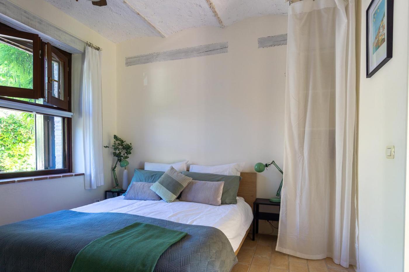 Rosa Nel Pozzo Apartments And B&B San Pietro  Экстерьер фото
